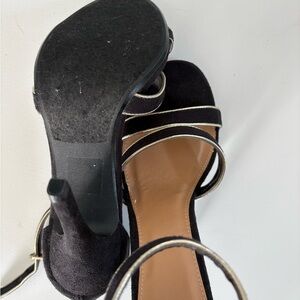 Elegant Black and Gold Women's Heels